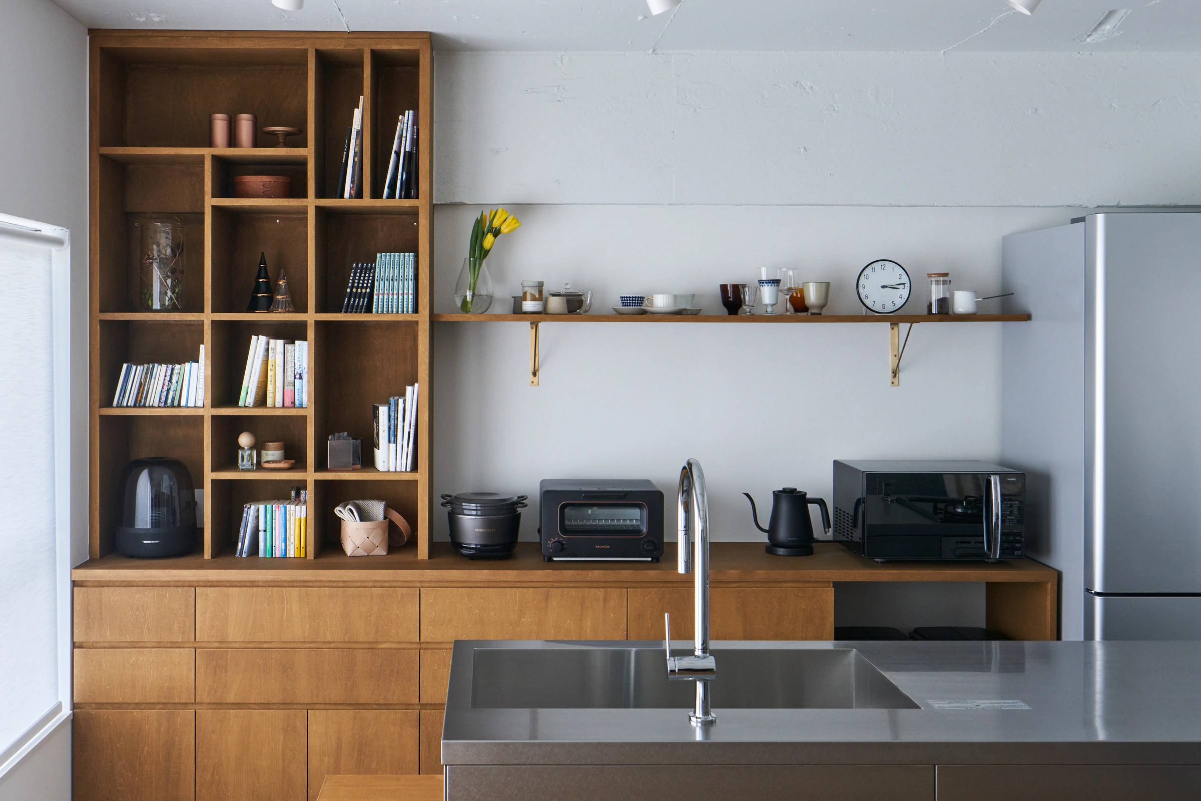 Nishigotanda House with interior 写真 3