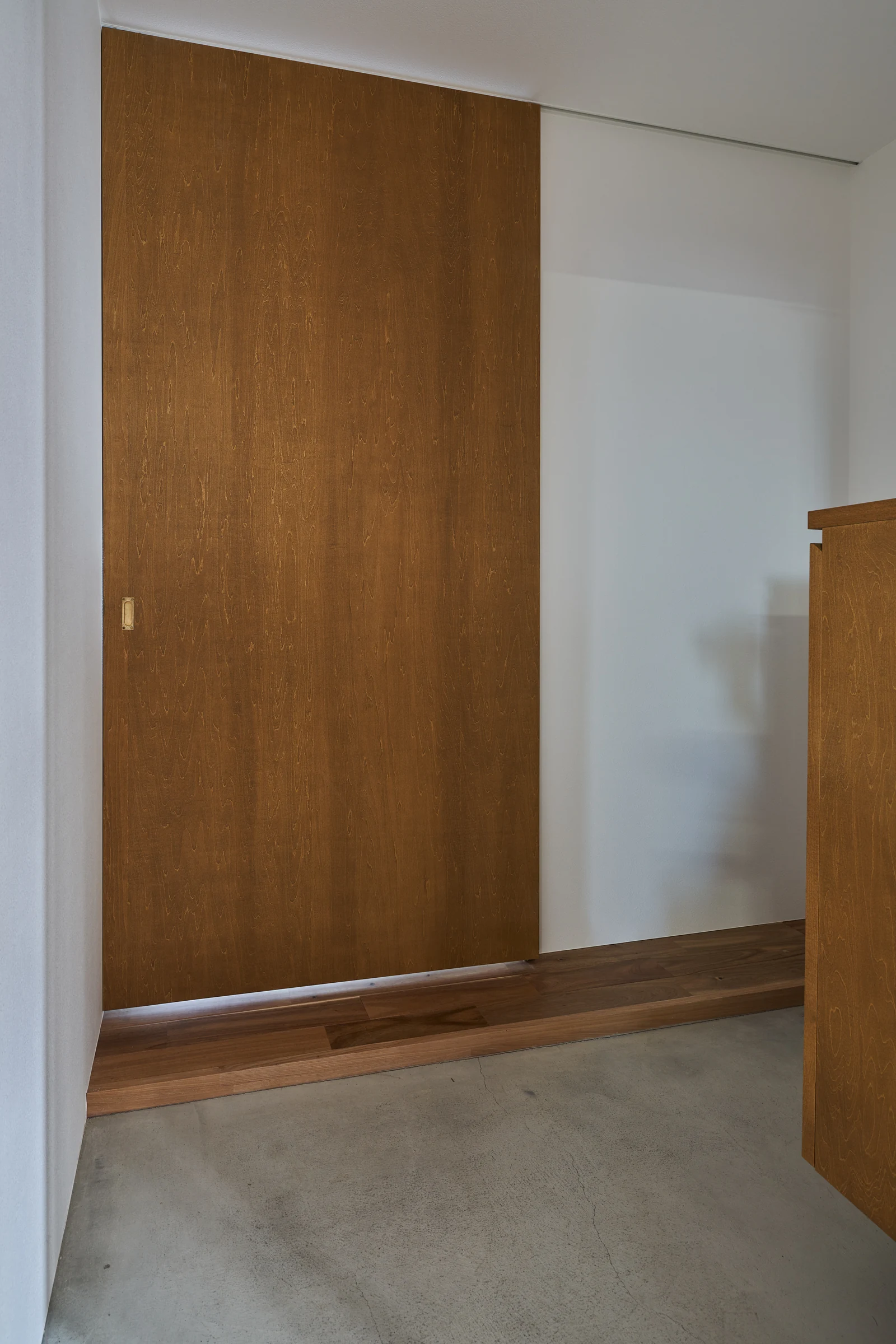 Nishigotanda House with interior 写真 15