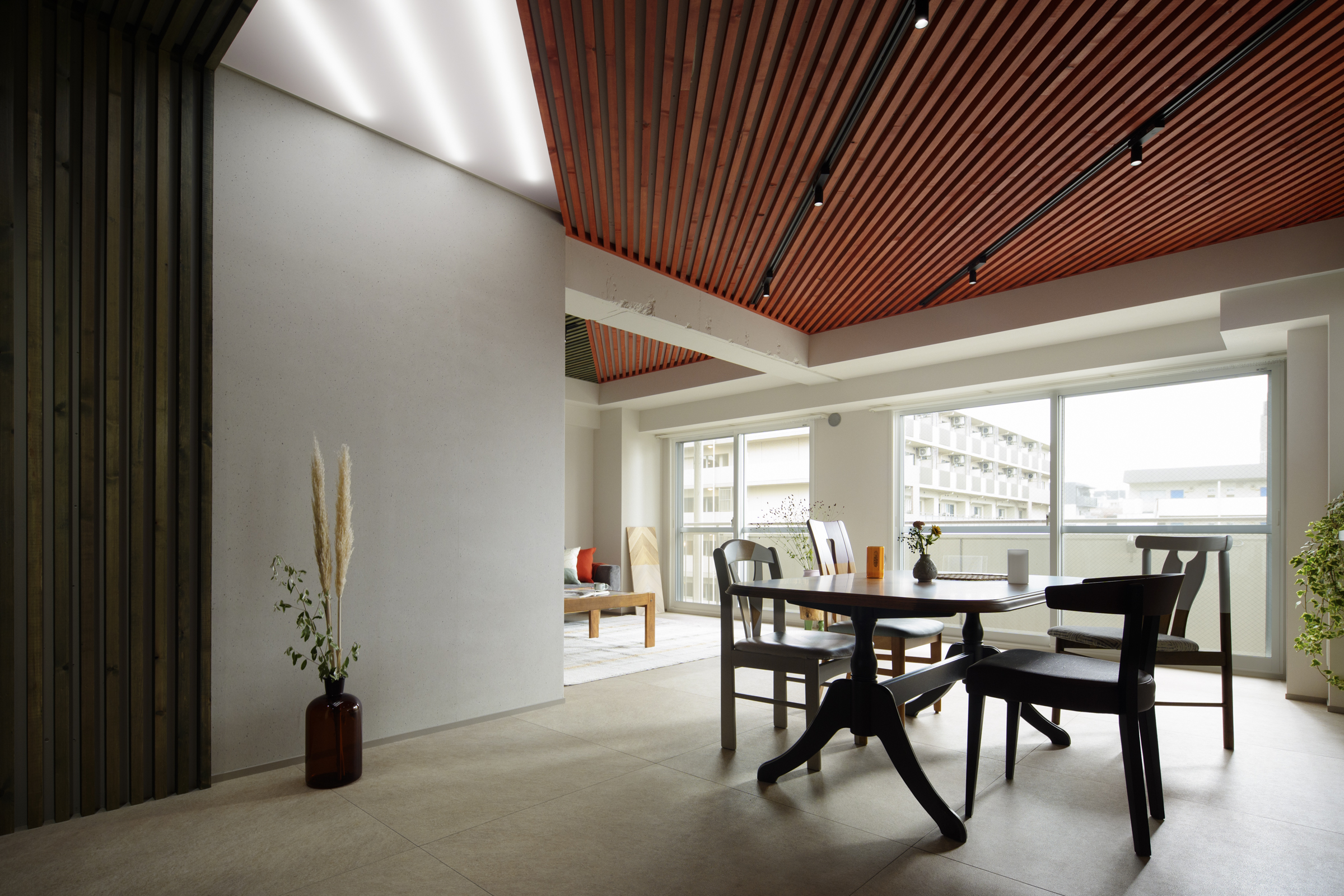 朱稜 / Vermilion Ridge / Kinshicho 写真 3